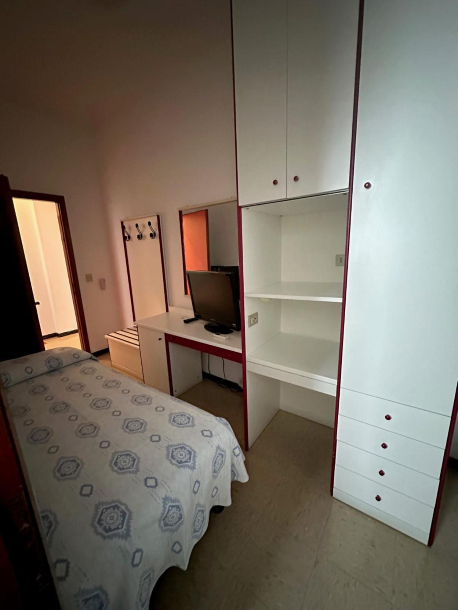 Hotel Reno ลิโดดิเยโซโล ภายนอก รูปภาพ